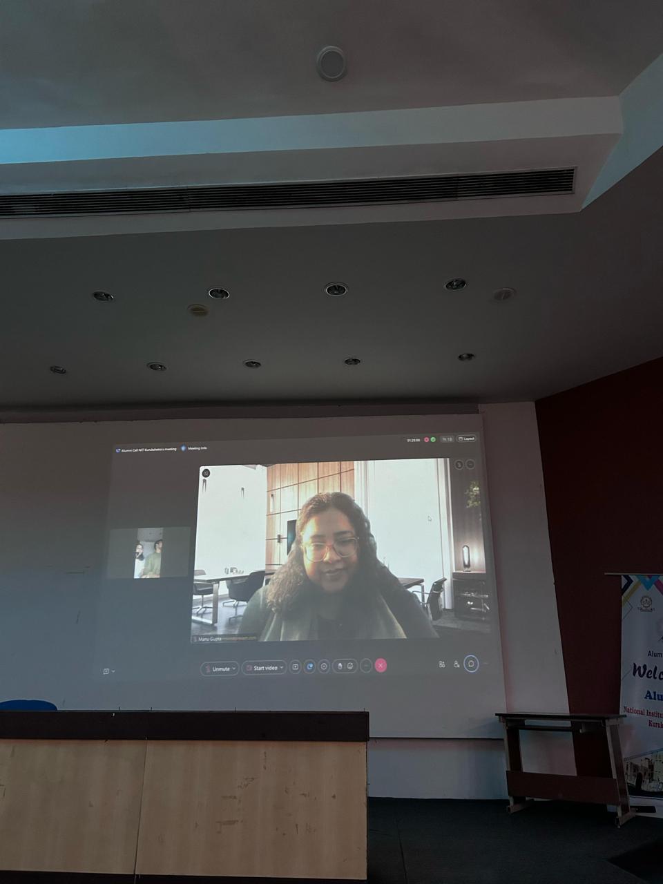 Manu Gupta with faculty and students after the NIT Kurukshetra Wednesday Colloquium